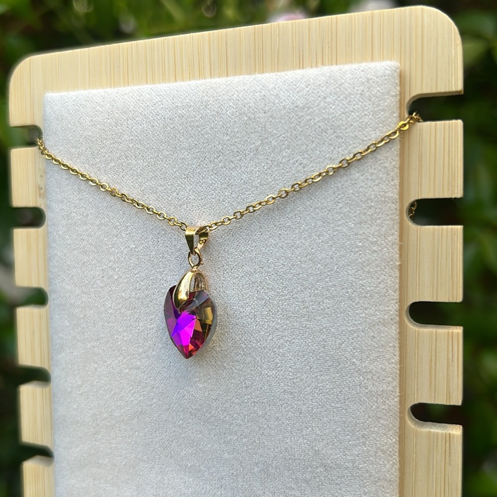 Violet Pink + Gold Crystal Heart Pendant Necklace - Picture 5 of 8